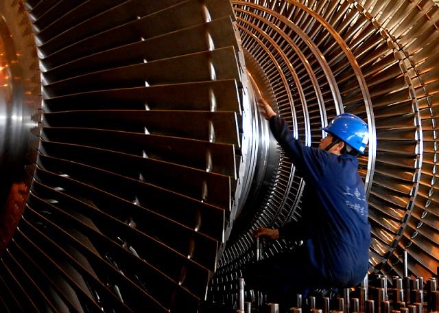 书桌大小的能源革命 美国新型汽轮机如何点亮一座城